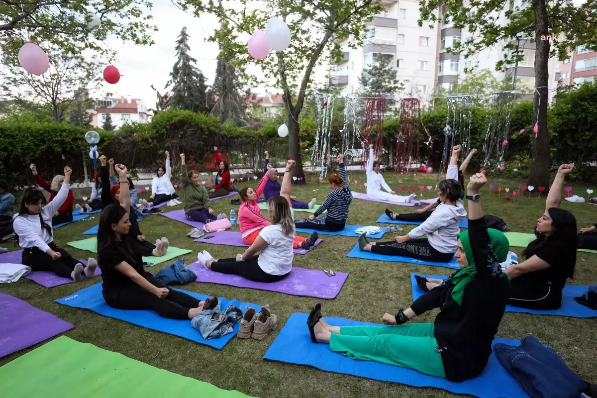 Yenimahalle Belediyesi'nden Annelere Yoga Eğitimi