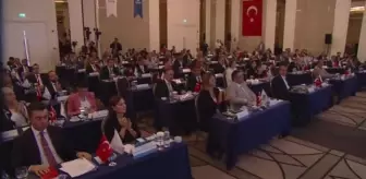Babacan: 'İçi Boş Tweet Önerecek Hale Geldi Bunlar Ya. Bir Kere Daha Bu Deha Karşısında Şapka Çıkarılır'