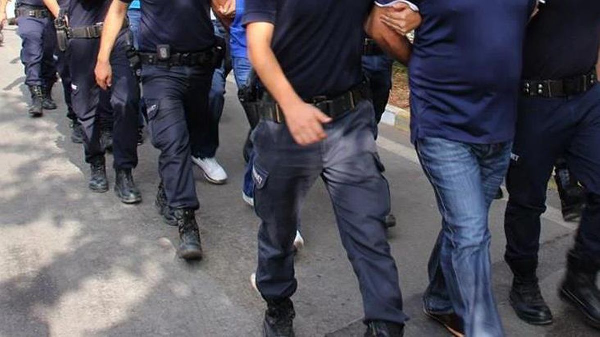 Son Dakika: Sahil kentlerindeki mafya tipi yapılanmalar için 'Müsilaj Operasyonu' başladı! 315 kişi için gözaltı kararı var