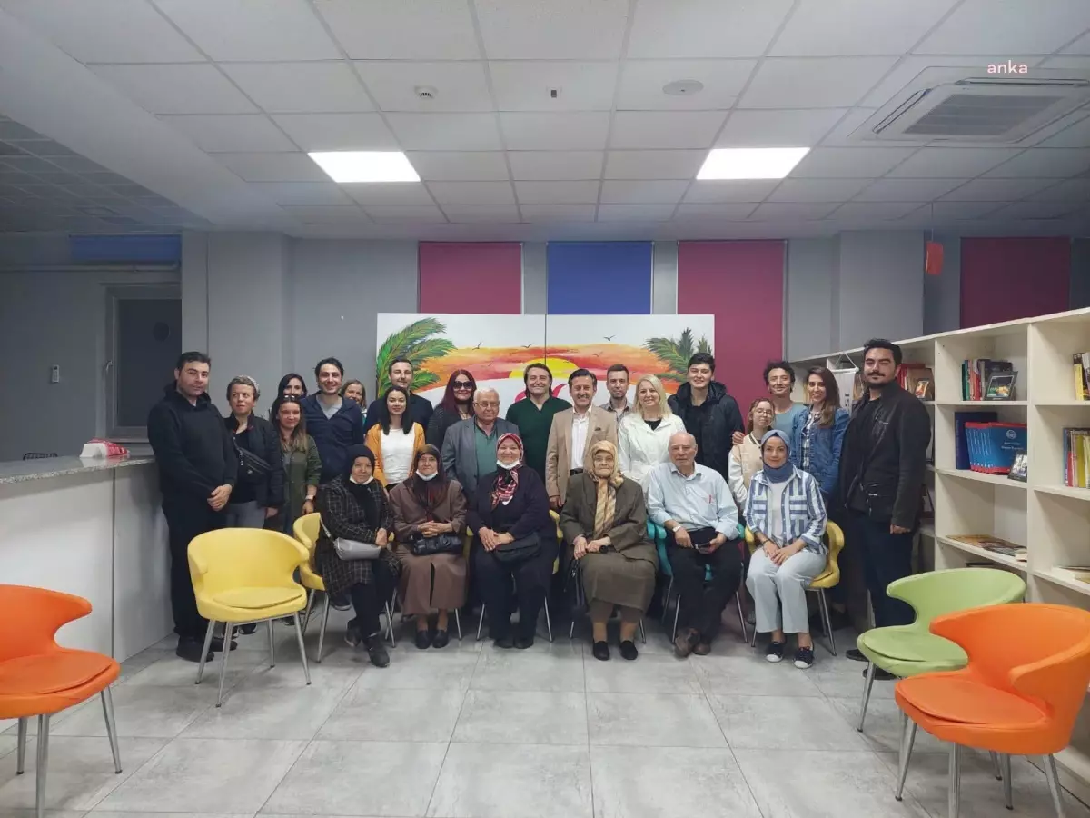 Batı Trakya Türkleri İzmit'te 'Vasati Dört Kişi'yi İzledi