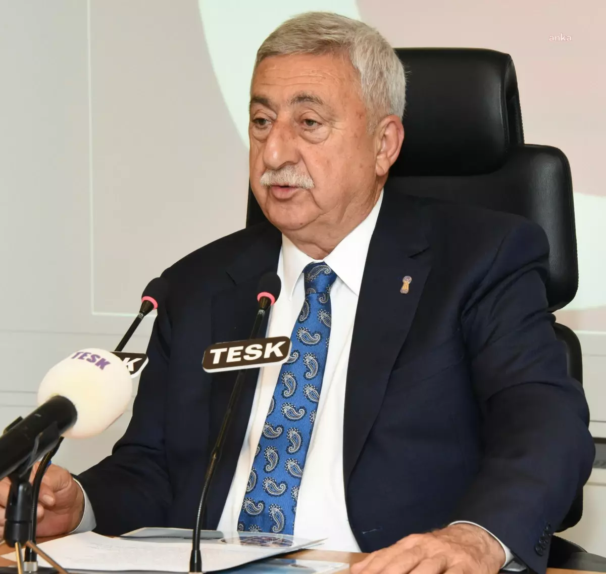 Bendevi Palandöken'den Alkol ve Sigarada Vergi Artışına Tepki: 'Kaçak Alkolden Kaynaklı Ölümler Daha Çok Artar'
