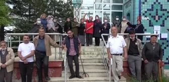 Kütahyalı vatandaşlardan 'Çinili Camii derhal ibadete açılsın' vurgusu