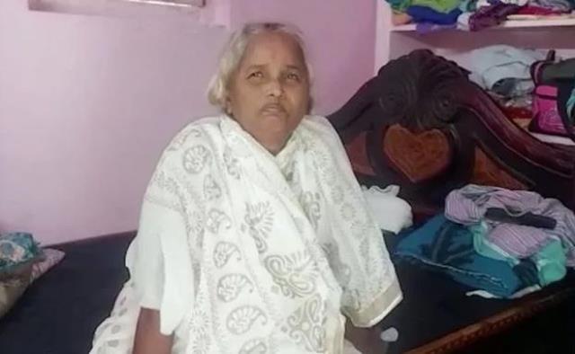 Mezarlığa gidip karısını elleriyle toprağa gömdü, eve gidince canlı görünce besmele çekti