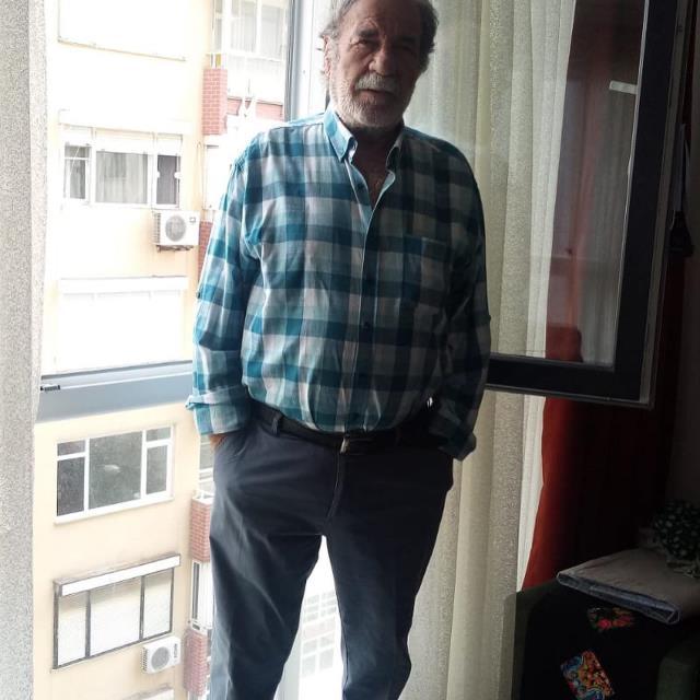 Oyuncu Tolga Karel, dördüncü kez baba oldu