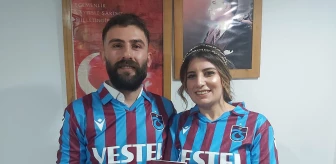 Artvinli çift, Trabzonspor'un şampiyonluk kutlamalarında nikah masasına oturdu