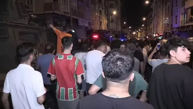 Esenyurt'ta bir çocuğa tacizde bulunduğu iddia edilen kişi yakalandı Esenyurt'ta bir çocuğa tacizde bulunduğu iddia edilen kişi yakalandı