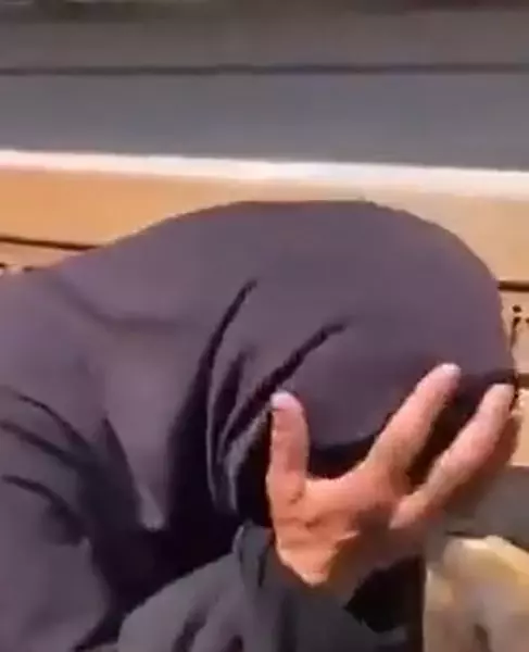 Suriyeli kadını tekmeleyip 'Benzettim' diyen şahıs, düzenlenen operasyonla yakalandı