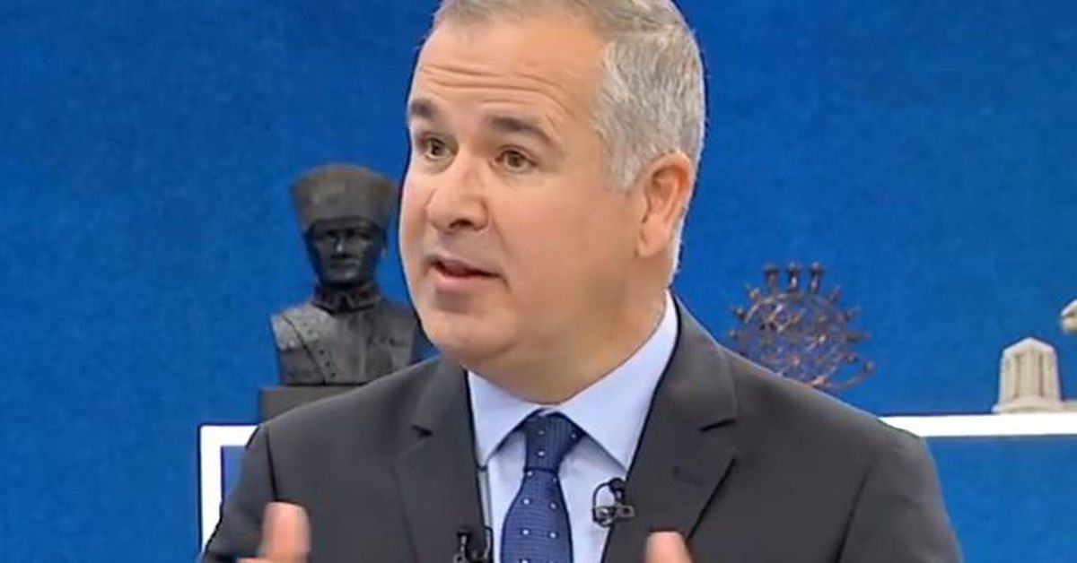 Cenk Alper kimdir? Cenk Alper kaç yaşında nereli? Cenk Alper hayatı ve biyografisi!