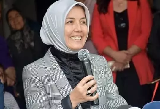 Mahkemeden kadın meclis üyesine belediye başkanından 30 gün koruma kararı