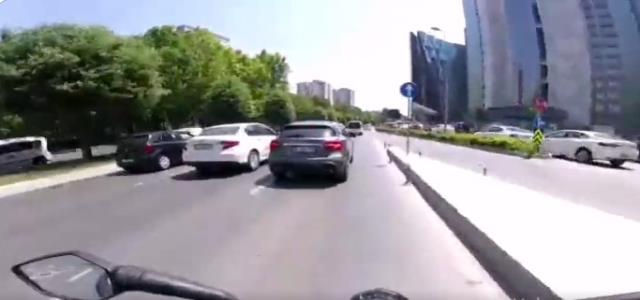 Motorcu olayı nedir? (TWİTTER) Motorcu kadın diyaloğunda neler yaşandı?