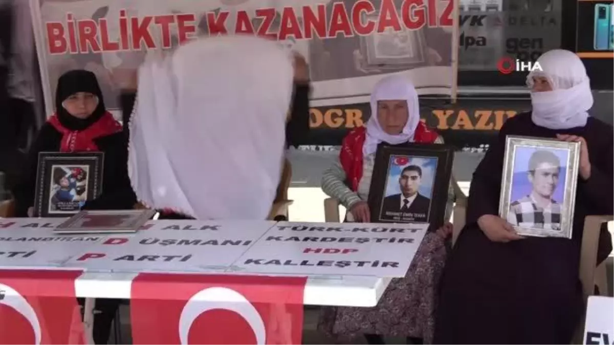 Muş'ta evlat nöbeti tutan ailelerin sayısı 37'ye yükseldi