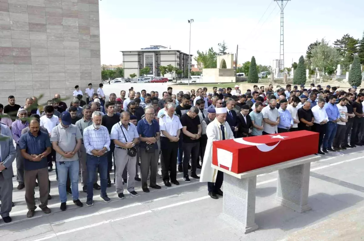 Cinayete kurban giden uzman çavuş son yolculuğuna uğurlandı