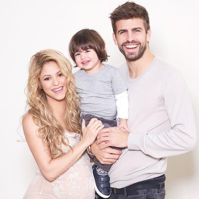 Herkesin imrendiği çifte nazar değdi! Shakira, kocası Pique'yi evde başka bir kadınla yakaladı