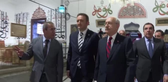 Kılıçdaroğlu, Mevlana Türbesi'ni Ziyaret Etti