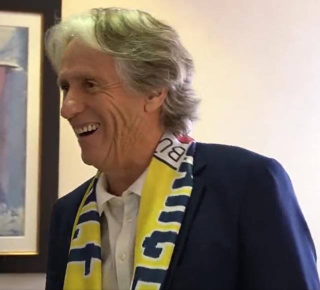 Milyonlarca Fenerbahçelinin beklediği paylaşım geldi! İşte Jorge Jesus'un rekora koşan videosu