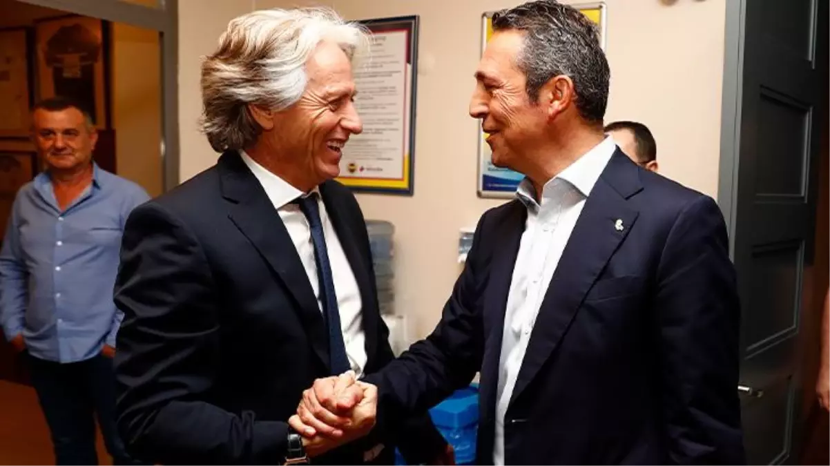 Son Dakika: Jorge Jesus resmen Fenerbahçe'de! İşte sözleşme süresi ve maliyeti