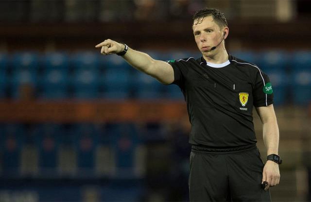 Ülke tarihinde bir ilk! Ünlü hakemler aynı anda eşcinsel olduklarını açıkladı Ülke tarihinde bir ilk! Ünlü hakemler aynı anda eşcinsel olduklarını açıkladı