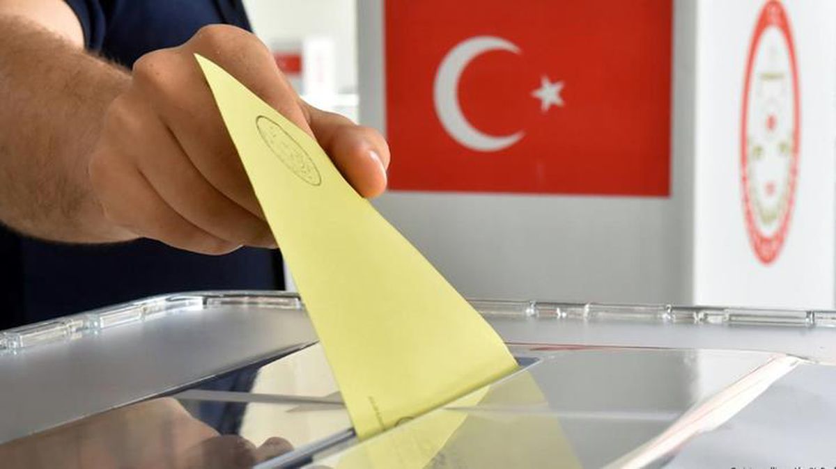 AK Parti'den muhalefetin seçim güvenliği eleştirilerine yanıt: Kaybedecekleri seçime şimdiden bahane uyduruyorlar