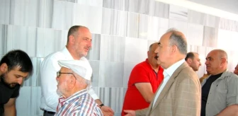Çınarcık Belediye Başkanı Soyer, babasını son yolculuğuna uğurladı