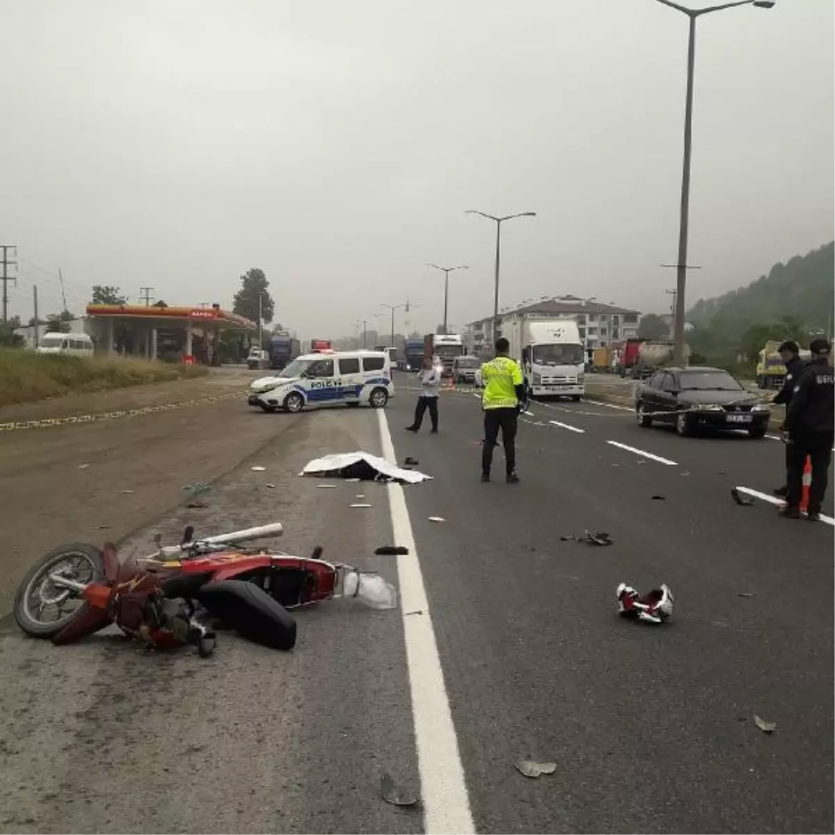 TIR'a çarpan motosikletin sürücüsü öldü