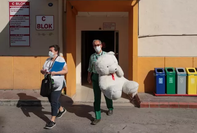 Tedavisi süren öğrenci, LGS'ye hastanede girdi