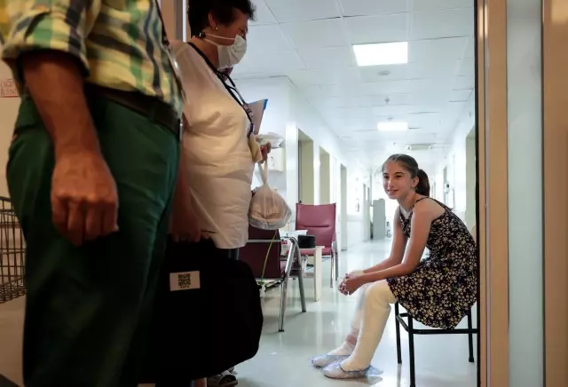 Tedavisi süren öğrenci, LGS'ye hastanede girdi