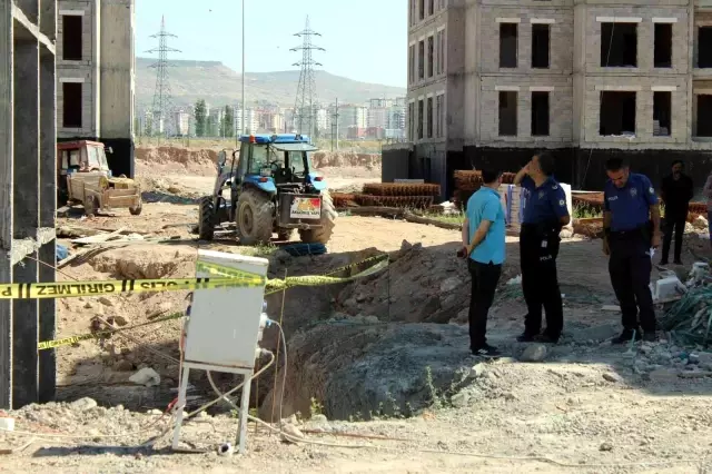 Metrelerce yükseklikten ok gibi yere çakılan kalıp ustası olay yerinde hayatını kaybetti