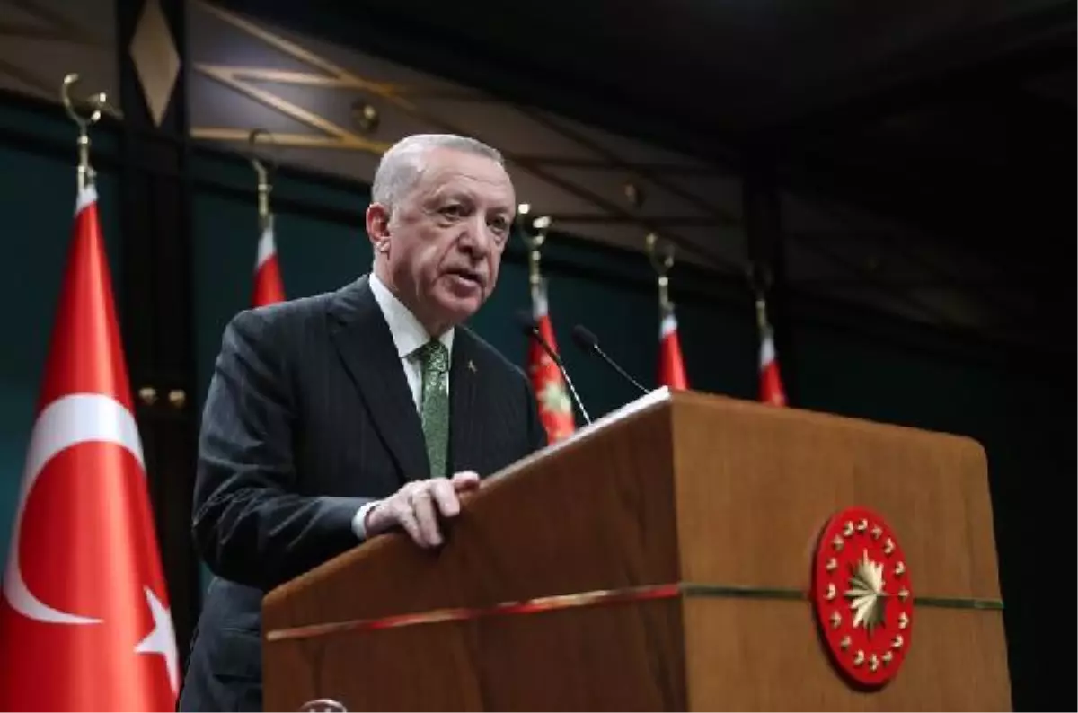 Erdoğan: Tüm tüm memurlarımızın ek göstergelerinde 600 puanlık yükseltme kararlaştırdık
