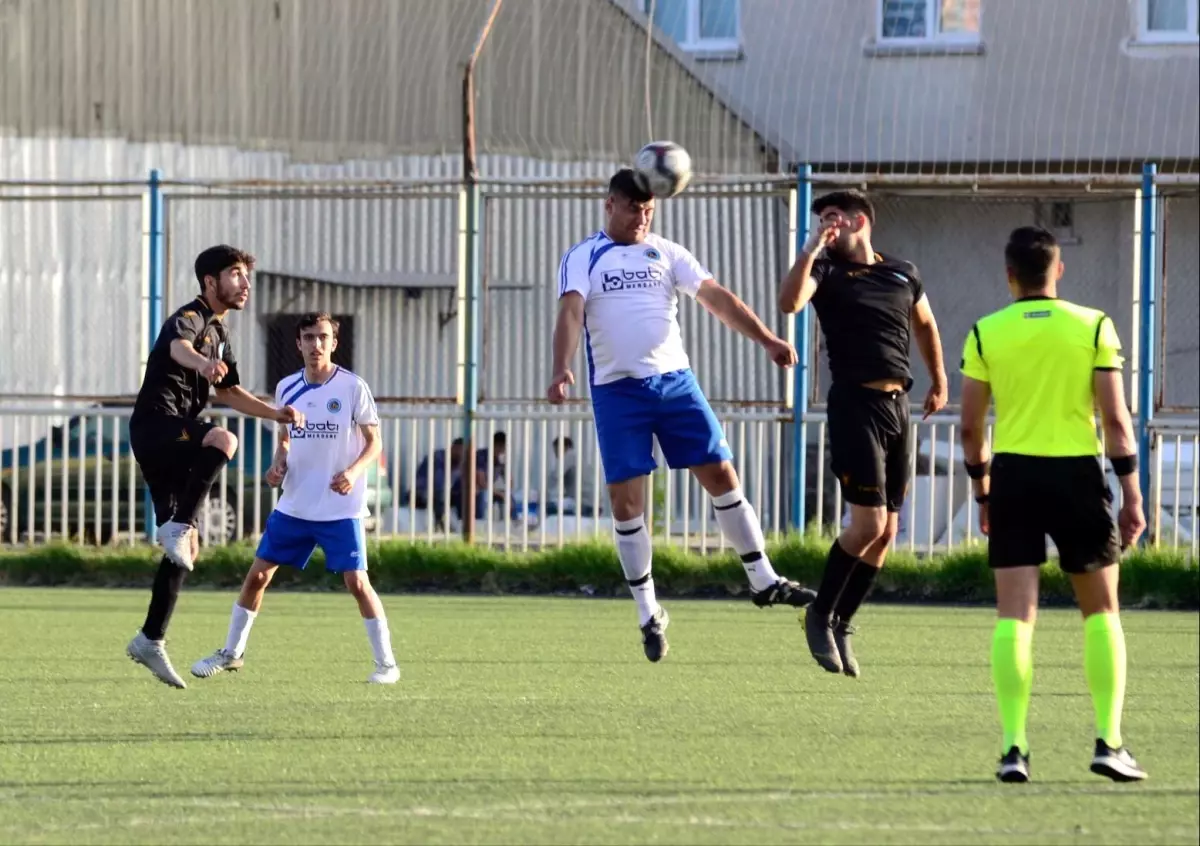 Kayseri 1.Amatör Küme B Grubu: Kocasinan Gençlikspor: 3 Yeşilspor: 1