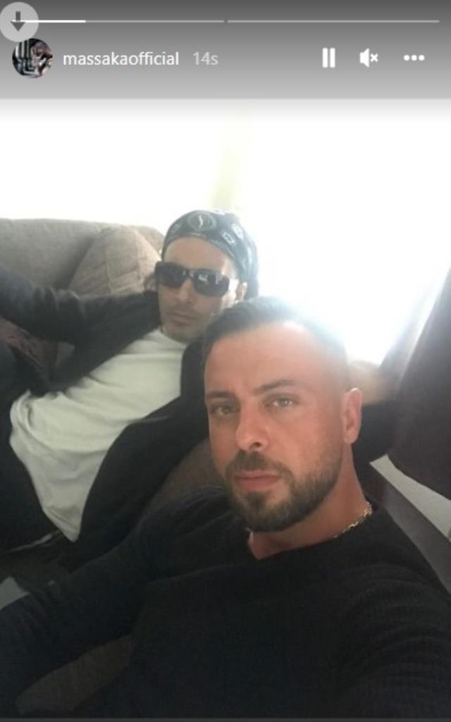 Rapçi Ceza, yoğun bakımda yaşam savaşı veren Killa Hakan için dua istedi Rapçi Ceza, yoğun bakımda yaşam savaşı veren Killa Hakan için dua istedi