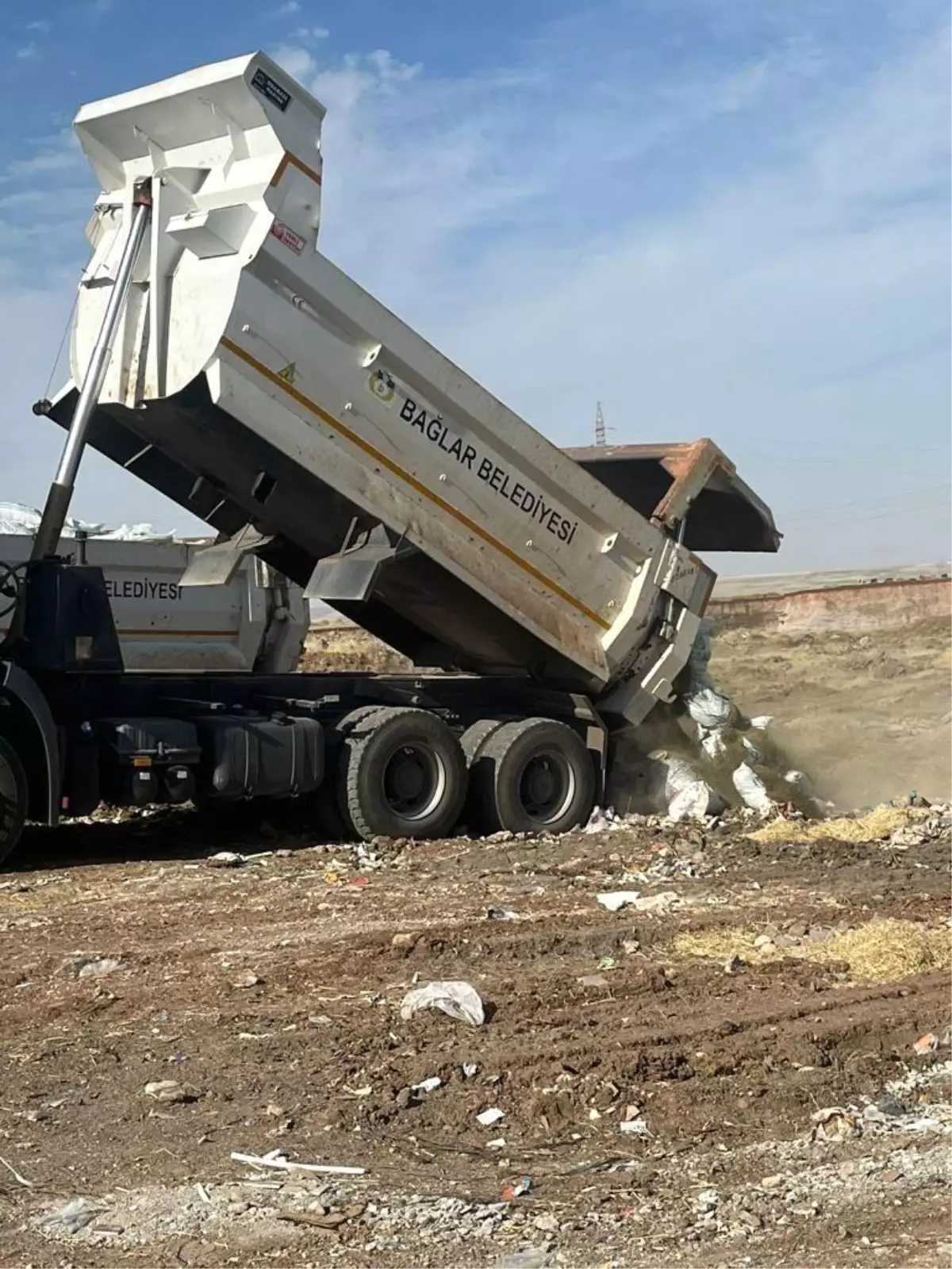 Diyarbakır'da 30 ton sahte gübre ele geçirildi