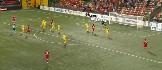 Sen neymişsin Doğukan! Litvanya maçında 14 dakikada yaptıklarıyla ağızları açık bıraktı Sen neymişsin Doğukan! Litvanya maçında 14 dakikada yaptıklarıyla ağızları açık bıraktı