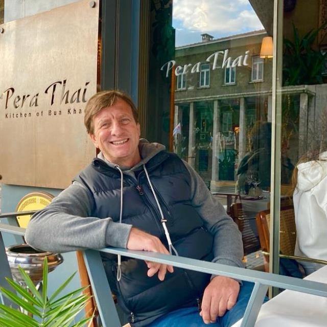 Borcunu ödemeyen Kaya Çilingiroğlu'nun 2 pahalı saati haczedildi Borcunu ödemeyen Kaya Çilingiroğlu'nun 2 pahalı saati haczedildi