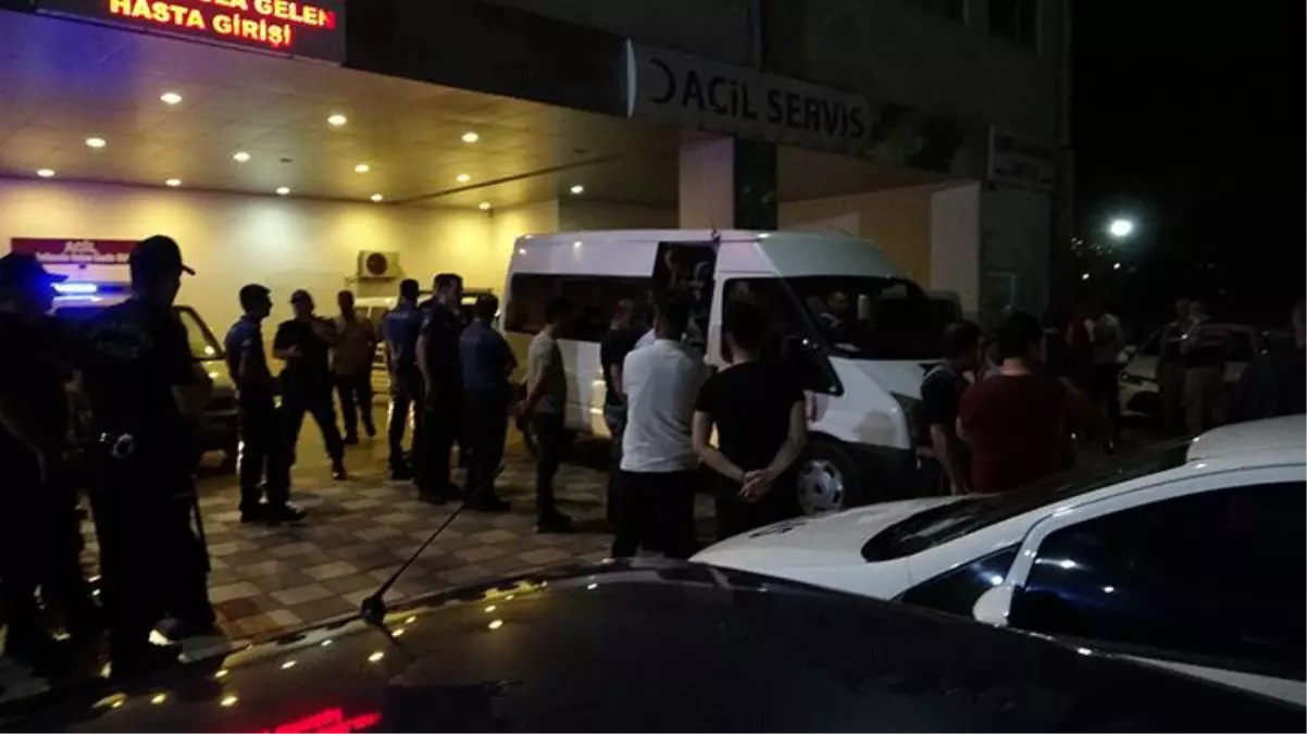 'Kayısı koparma' kavgası hastaneyi karıştırdı: 2'si polis 6 yaralı, 13 gözaltı