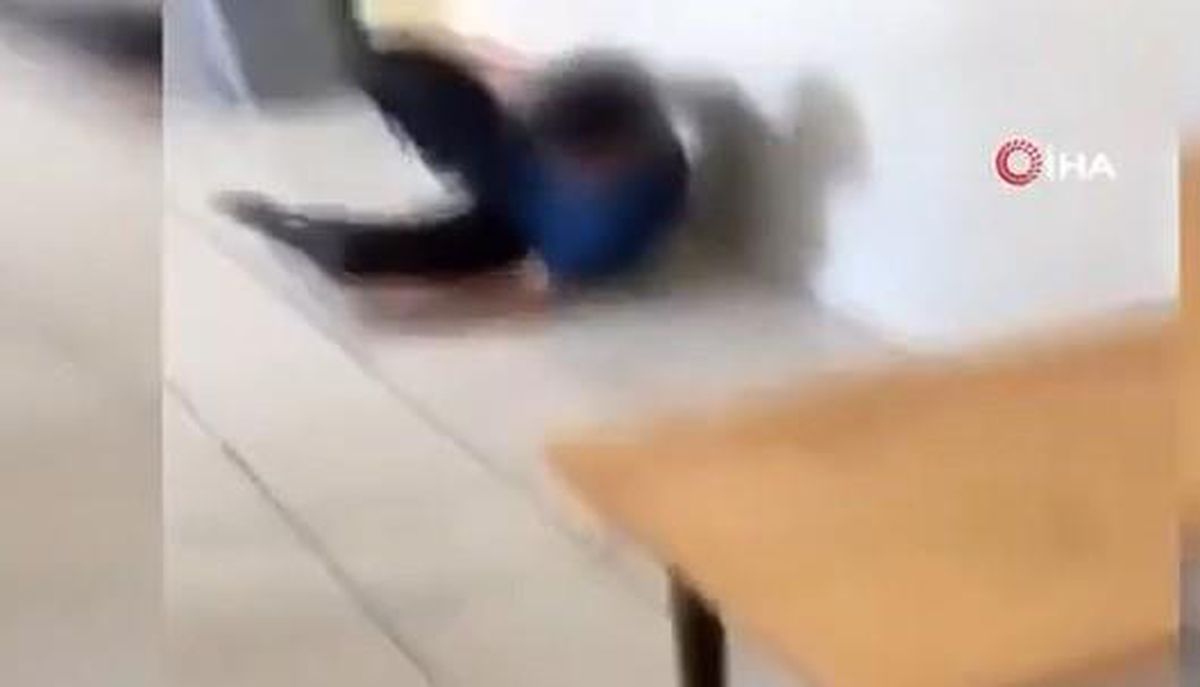 Kur'an-ı Kerim'e tekme atan öğrenciye ne ceza verildi?