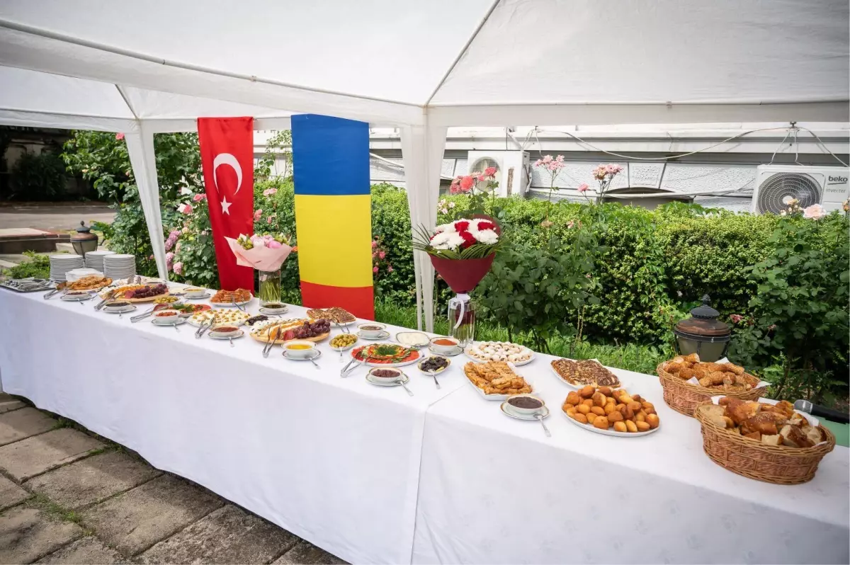 Romanya'da 'Dünya Kahvaltı Günü' etkinliği düzenlendi