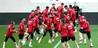 A Milli Futbol Takımı, Lüksemburg maçının hazırlıklarını sürdürdü