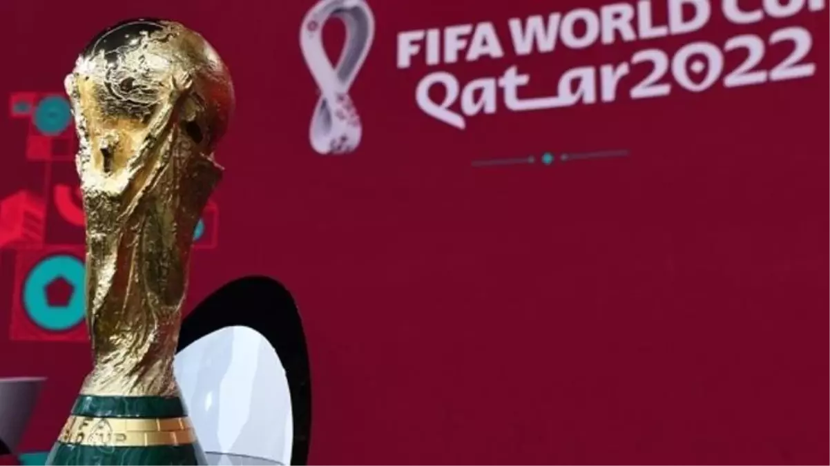 Futbol kökünden değişiyor! Dünya Kupası'nda robotlar yeşil sahaya inecek