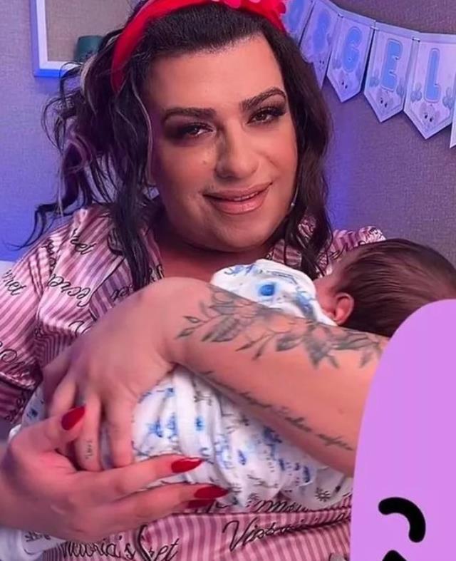 Trans fenomen Mükremin Gezgin'in doğum videoları çektiği tıp merkezi mühürlendi