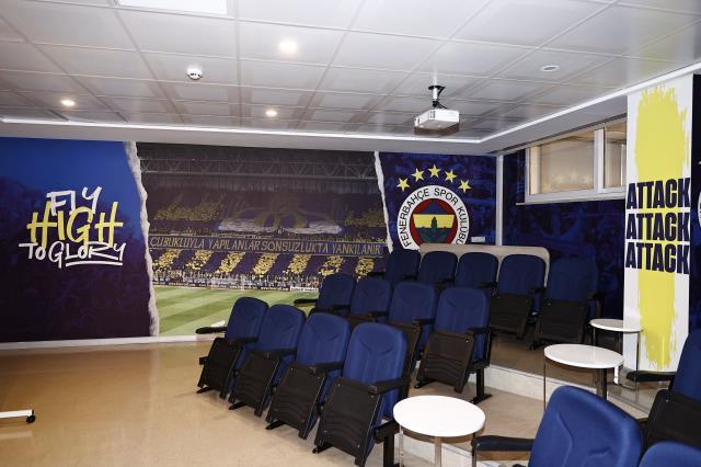 Fenerbahçe'nin tesisine Jorge Jesus dokunuşu! Yeni halinin fotoğraflarına beğeni yağdı