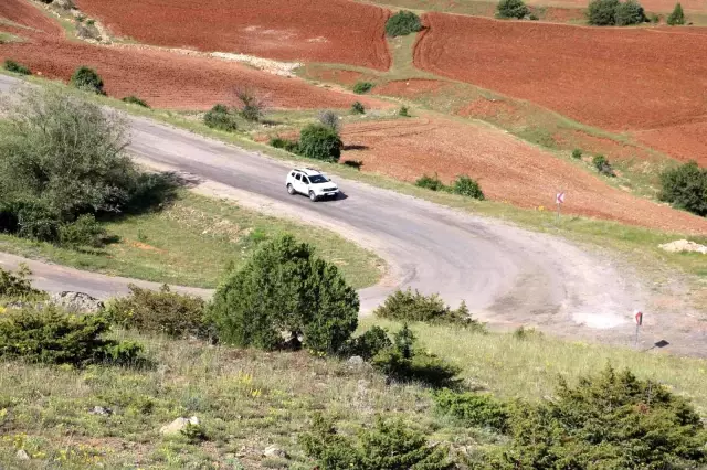 Sivas'ta 'Z Yokuşu' sürücülerin kabusu oldu Sivas'ta 'Z Yokuşu' sürücülerin kabusu oldu