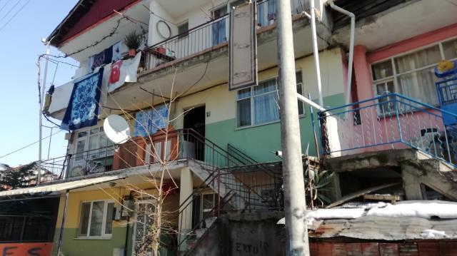 Yeni doğurduğu bebeğini 9 kere bıçaklayıp öldüren kadın beraat istedi! Hakim gözünün yaşına bakmadı