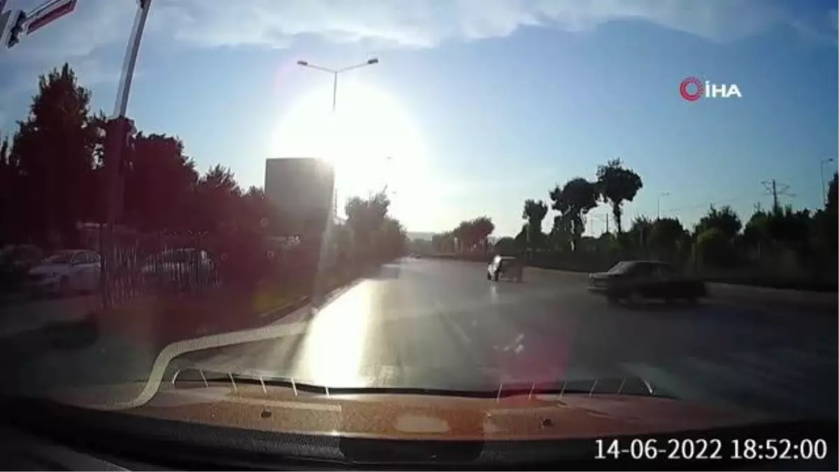 Driftle kalkan sürücü kazaya neden oluyordu