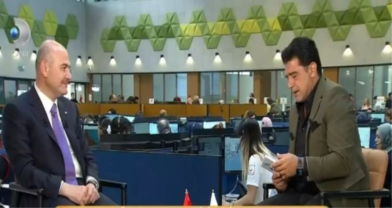 Neler Oluyor Hayatta neden yok? Hakan Ural programda neden yok? Neler Oluyor Hayatta İçişleri Bakanı Süleyman Soylu konuk oldu! Neler Oluyor Hayatta c