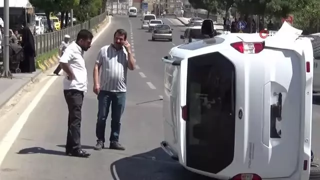 Şanssızlığın böylesi! Otomobilin devrini aldığı noterden çıkar çıkmaz kaza yaptı Şanssızlığın böylesi! Otomobilin devrini aldığı noterden çıkar çıkmaz kaza yaptı