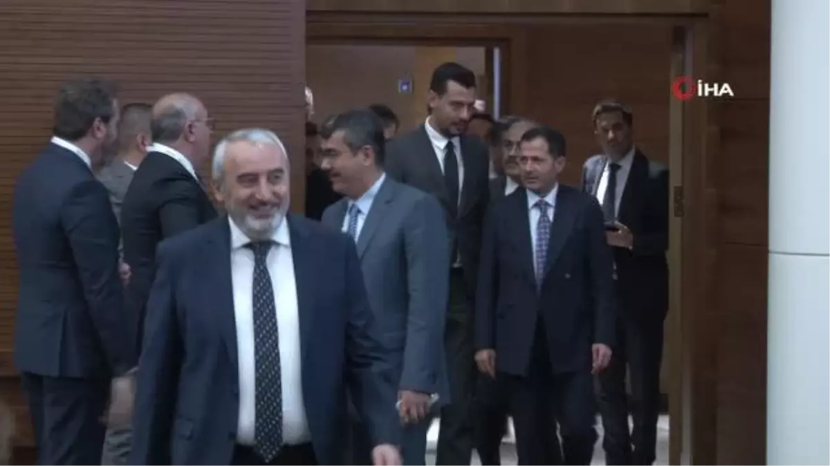 Bakan Dönmez: '2030'a kadar elektrikli araç altyapısı için 1 milyar dolarlık yatırım yapılacak'
