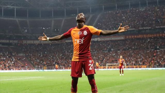 Galatasaray'a bir darbe de Onyekuru'dan! Ezeli rakibe gidiyor Galatasaray'a bir darbe de Onyekuru'dan! Ezeli rakibe gidiyor