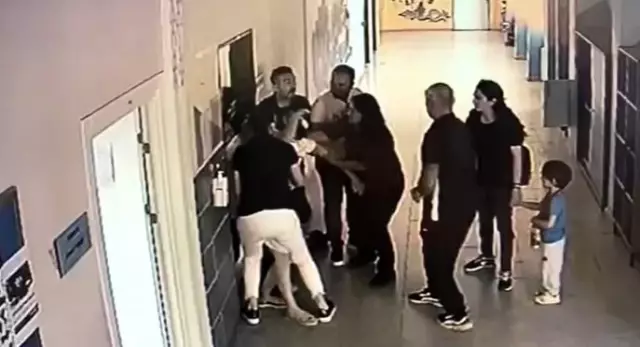 Nefes borusuna kuru üzüm kaçan öğretmeni meslektaşı kurtardı