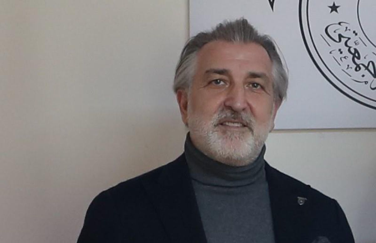 Talat Papatya kimdir? Talat Papatya mesleği ne hangi takımlı?