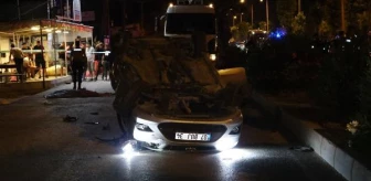 Antalya'da otomobil ile motosiklet çarpıştı: 1 ölü, 2 yaralı